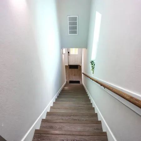 Yellow Beach Haven, Decks, Views, Mere Steps To Sand Galveston Exterior photo